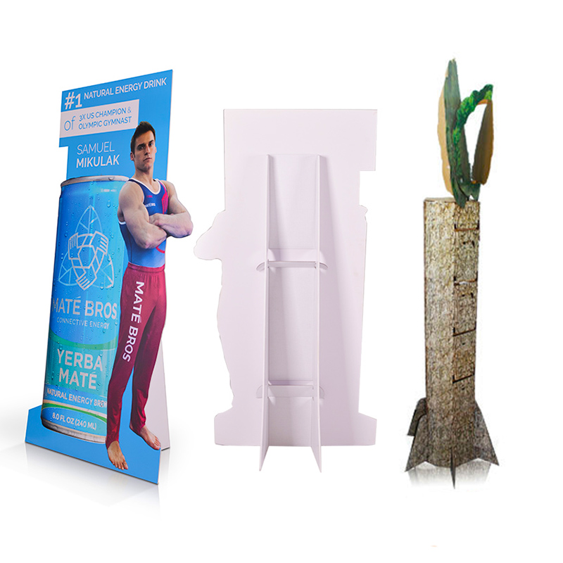 Cutouts&Lama Standee